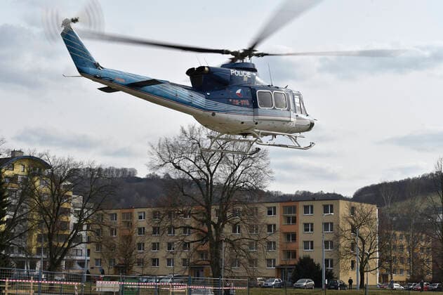 Coronavirus in Tschechien, Krankentransport in Ostrava Transport of a COVID-19 patient by police helicopter from the Tomas Bata Regional Hospital in Zlin to Ostrava, Czech Republic, March 9, 2021. (CTKxPhoto DaliborxGluck) CTKPhotoP202103090589301  dg 009 k