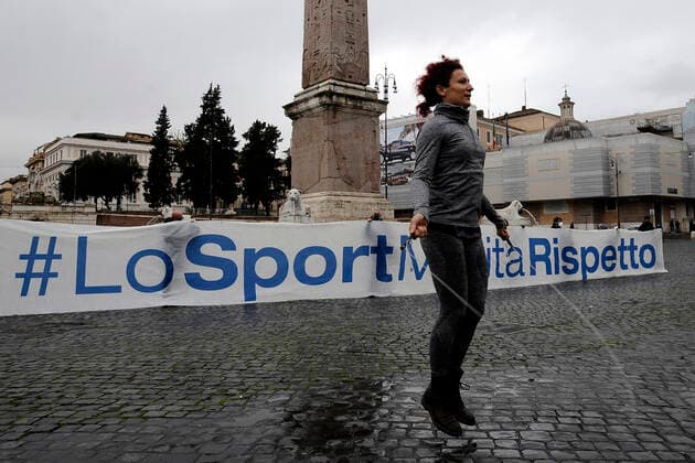 Coronavirus in Italien, Protest von Angestellten im Sport-Sektor in Rom Foto IPP Fabio Cimaglia Roma 09 03 2021 emergenza coronavirus - covid 19 nella foto la manifestazione di protesta dei lavoratori del settore sport Roma 09 03 2021 - Manifestazione