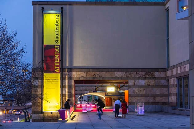 Neue Staatsgalerie und Haus der Geschichte Stuttgart. 09.03.2021: Deutschland, Baden-Württemberg, Stuttgart.
