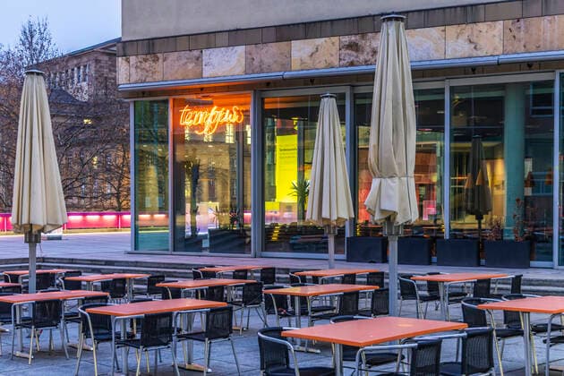 Restaurant Tempus im Haus der Geschichte Stuttgart. Geschlossen wegen der Corona-Pandemie. 09.03.2021: Deutschland, Baden-Württemberg, Stuttgart.