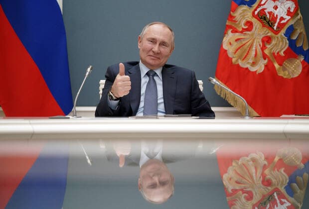News Bilder des Tages MOSCOW, RUSSIA - MARCH 10, 2021: Russia s President Vladimir Putin takes part in a ceremony to launch the construction of the third power unit of the Akkuyu Nuclear Power Plant in Mersin Province, via video link. Alexei Druzhinin Russian Presidential Press and Information Office TASS  TS0F909B