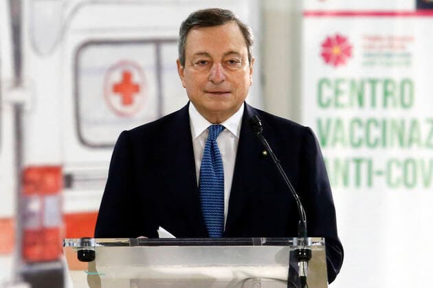 The Italian premier Mario Draghi visits the vaccination center of Fiumicino. Rome (Italy), March 12th 2021 Photo Samantha Zucchi Insidefoto SamanthaxZucchi