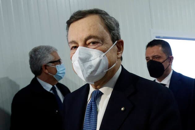 The Italian premier Mario Draghi visits the vaccination center of Fiumicino. Rome (Italy), March 12th 2021 Photo Samantha Zucchi Insidefoto SamanthaxZucchi