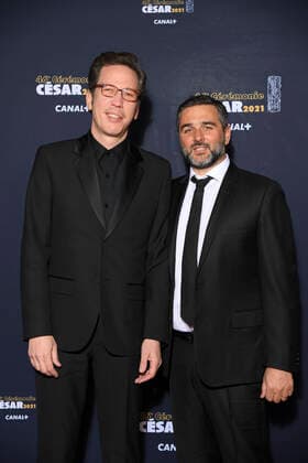 Reda Kateb et Eric Toledano CELEBRITES : 46e Ceremonie des Cesar 2021 - Paris - 12 03 2021 PascalLeSegretain Pool PANORAMIC 