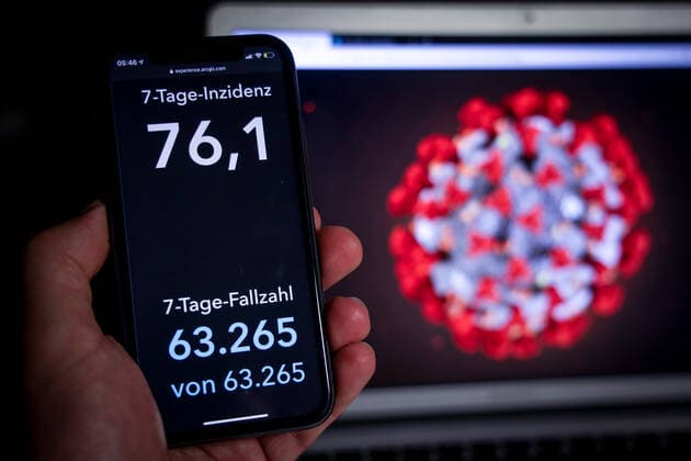 Coronavirus in Deutschland - Covid-19-Dashboard des Robert Koch-Institut 13.03.2021: Robert Koch-Institut: 7-Tage-Inzidenz 76,1. 7-Tage-Fallzahl 63.265.