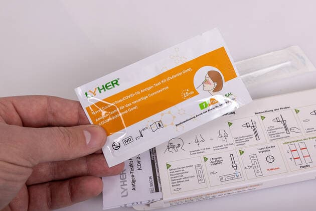 Reutlingen Themenbilder: Antigen-Testkit fuer neuartige Coronavirus, 12.03.2021, Themenbilder: Antigen-Testkit fuer neuartige Coronavirus, 12.03.2021, Copyright: xEIBNER DROFITSCHx EP_ddh