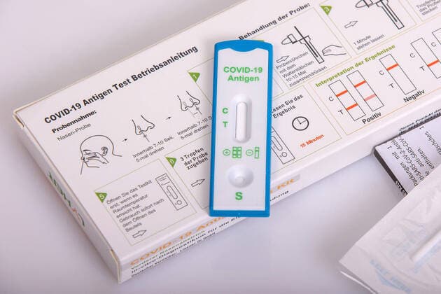 Reutlingen Themenbilder: Antigen-Testkit fuer neuartige Coronavirus, 12.03.2021, Themenbilder: Antigen-Testkit fuer neuartige Coronavirus, 12.03.2021, Copyright: xEIBNER DROFITSCHx EP_ddh