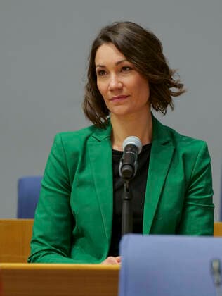Landtagswahl Rheinland-Pfalz 2021, Wahl zum rheinland-pfälzischen Landtag, Pressekonferenz der LPK - Landespressekonferenz im Plenarsaal des Landtages Grüne Spitzenkandidatin Anne Spiegel 14.03.21 *** Rhineland Palatinate 2021 state election, election to the Rhineland Palatinate state parliament, LPK state press conference in the plenary hall of the state parliament Green top candidate Anne Spiegel 14 03 21
