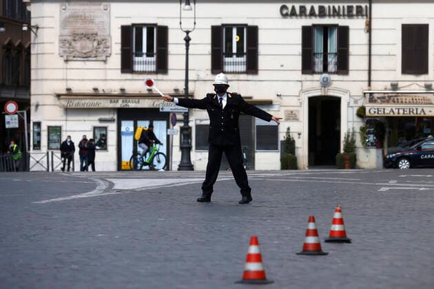Rome, March 15, 2021. Checks and checkpoints during the first day of lockdown due to the Covid-19 epidemic Editorial Usage Only  Copyright: xVincenzoxLivierix xIPAx