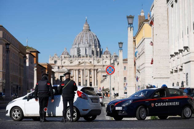 Rome, March 15, 2021. Checks and checkpoints during the first day of lockdown due to the Covid-19 epidemic Editorial Usage Only  Copyright: xVincenzoxLivierix xIPAx