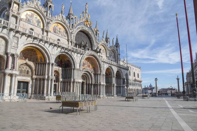 Coronavirus in Italien, Harter Lockdown in Venedig Piazza San Marco area during Venice in the Red Zone, News in Venice, Italy, March 15, 2021 Editorial Usage Only  Copyright: xLiveMedia SimonexPiccirillix xIPAx