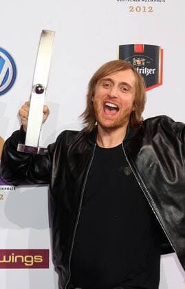 Preistrager: David Guetta beim Echo 2012 dem Deutschen Musikpreis Preistraeger vor der Verleihung in der Messe Berlin. Copyright: xEventpressxHerrmannx