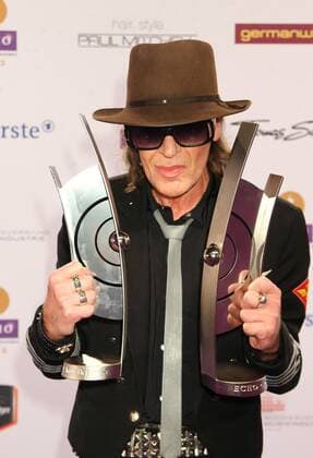 Preistrager: Udo Lindenberg beim Echo 2012 dem Deutschen Musikpreis Preistraeger vor der Verleihung in der Messe Berlin. Copyright: xEventpressxHerrmannx
