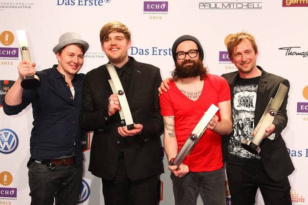 Preistrager: Band Jupiter Jones beim Echo 2012 dem Deutschen Musikpreis Preistraeger vor der Verleihung in der Messe Berlin. Copyright: xEventpressxHerrmannx