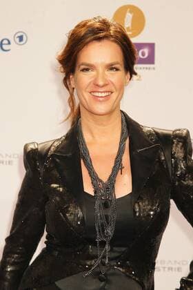Katarina Witt beim Echo 2012 dem Deutschen Musikpreis auf dem Roten Teppich vor der Verleihung in der Messe Berlin. Copyright: xEventpressxHerrmannx