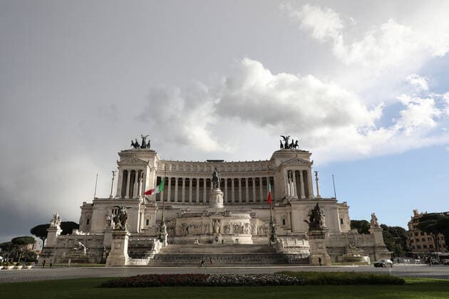 (210316) -- ROME, March 16, 2021 -- A few people walk at the Piazza Venezia in Rome, Italy, March 15, 2021. Italy entered into a new period of semi-lockdown on Monday, with over half of its 20 regions falling into the red zone and subject to the maximum level of restrictions. ) ITALY-ROME-COVID-19-SEMI-LOCKDOWN ChengxTingting 