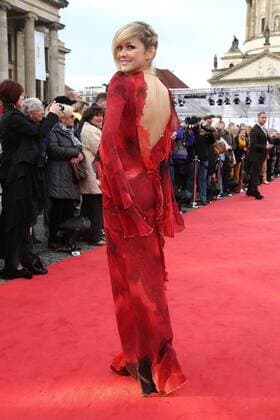 Linda Hesse auf dem Roten Teppich bei der Verleihung des ECHO Klassik 2012 im Konzerthaus Berlin auf dem Gendarmenmarkt im Herzen Berlins. Copyright: xEventpressxHerrRax
