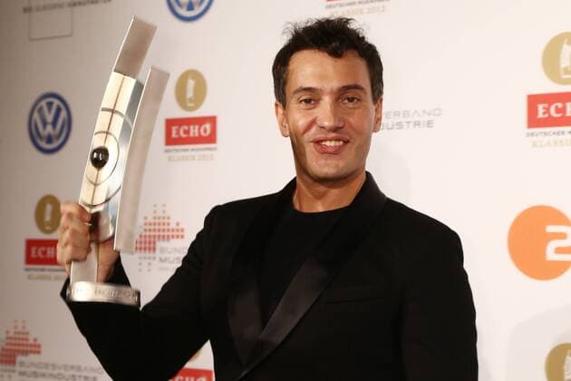 Erwin Schrott Preistraeger bei der Verleihung des ECHO Klassik 2012 im Konzerthaus Berlin auf dem Gendarmenmarkt im Herzen Berlins. Copyright: xEventpressxHerrRax