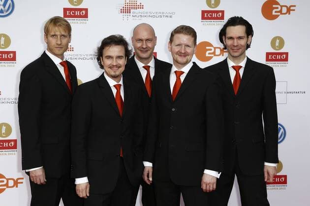 amarcord 5 auf dem Roten Teppich bei der Verleihung des ECHO Klassik 2012 im Konzerthaus Berlin auf dem Gendarmenmarkt im Herzen Berlins. Copyright: xEventpressxHerrRax