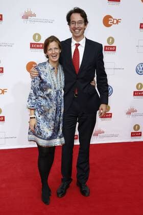 Sebastian Nordmann und Frau Sofia auf dem Roten Teppich bei der Verleihung des ECHO Klassik 2012 im Konzerthaus Berlin auf dem Gendarmenmarkt im Herzen Berlins. Copyright: xEventpressxHerrRax