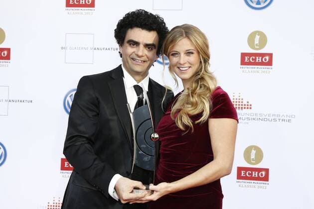 Nina Eichinger und Rolando Villazon auf dem Roten Teppich bei der Verleihung des ECHO Klassik 2012 im Konzerthaus Berlin auf dem Gendarmenmarkt im Herzen Berlins. Copyright: xEventpressxHerrRax