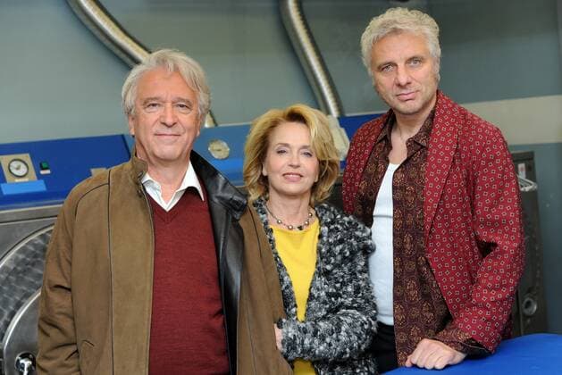 v.l. Gerd Anthoff, Gisela Schneeberger und Udo Wachtveitl Fototermin der Produktion Im Schleudergang mit Gisela Schneeberger in MÃ?nchen am 13.11.2012 *** v l Gerd Anthoff, Gisela Schneeberger and Udo Wachtveitl Photo session of the production Im Schleudergang with Gisela Schneeberger in Munich on 13 11 2012. Copyright: xEventpressxHannesxMagerstaedtx