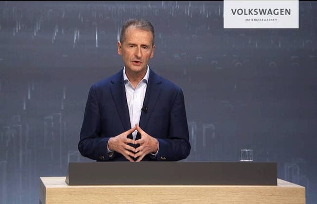 Deutschland, Wolfsburg, 16.03.2021 Bilanzpressekonferenz der VW AG Foto: Herbert Diess, Vorstandsvorsitzender, waehrend der Bilanz-Pressekonferenz (digitale Fotos der Uebertragung) Bilanzpressekonferenz der VW AG *** Germany, Wolfsburg, 16 03 2021 Annual Press Conference of VW AG Photo Herbert Diess, Chairman of the Board of Management, during the Annual Press Conference digital photos of the transmission Annual Press Conference of VW AG