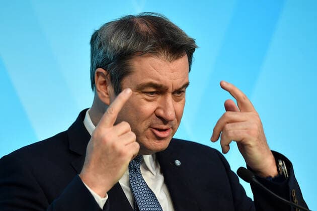 Markus SOEDER (Ministerpraesident Bayern und CSU Vorsitzender),Gestik, Einzelbild,angeschnittenes Einzelmotiv,Portraet,Portrait,Porträt. Pressekonferenz der Bayerischen Staatsregierung nach Kabinettssitzung am 16.03.2021 im Prinz Carl Palais in Muenchen.