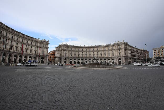 Rome, Piazza della Repubblica empty due to the new government restrictions to fight the Covid 19 pandemic Pictured:  Copyright: xPieroxTenaglix xIPAx xPieroxTenaglix