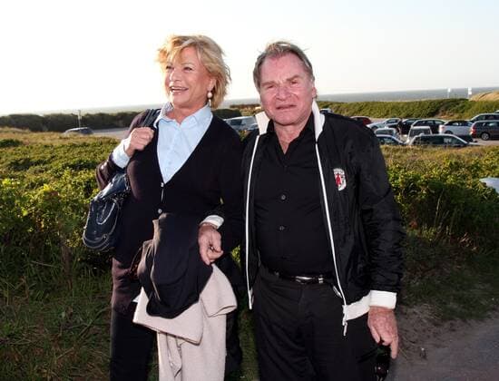 Fritz Wepper mit Ehefrau Angela , Golf Charity Cup 2013 auf Sylt - get together im Restaurant Sturmhaube in Sylt Datum: 07.06.2013 *** Fritz Wepper with wife Angela , Golf Charity Cup 2013 on Sylt get together at Restaurant Sturmhaube in Sylt Date 07 06 2013 Copyright: xEventpressxRHx