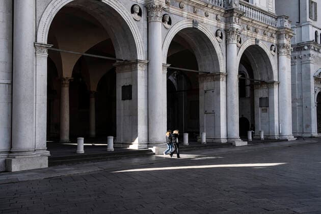 Coronavirus in Italien, Lockdown in Brescia March 16, 2021, Brescia, Brescia, Italy: Brescia in red zone empty central piazza Loggia due the new rules against covid pandemic Brescia Italy - ZUMAb205 20210316_zip_b205_009 Copyright: xMatteoxBiattax