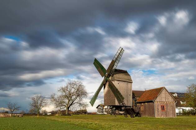 Auerbachs-Mühle, Bockwindmühle, erbaut (1842), Wolmirstedt, Sachsen-Anhalt, Deutschland, Europa Copyright: imageBROKER/StephanxSchulz iblssz06708413.jpg