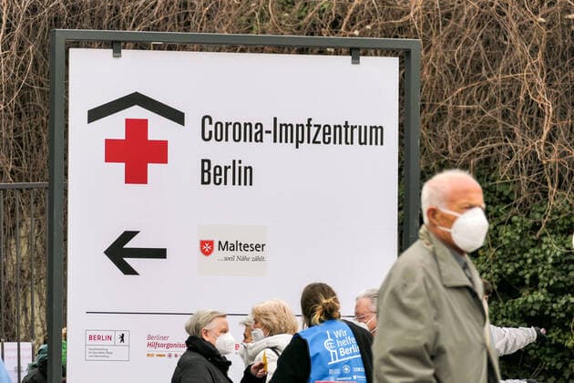 17.03.2021,Berlin,Deutschland,GER,Corona-Impfzentrum Messe Berlin (Halle 21) (BioNTech)