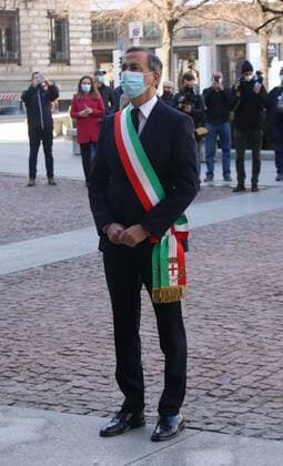 Coronavirus in Italien, Bürgermeister Giuseppe Sala bei Gedenken an Corona-Tote in Mailand foto ipp clemente marmorino milano 18 03 2021 Giornata nazionale in memoria delle vittime dell epidemia di Coronavirus nella foto il sindaco giuseppe sala durante il minuto di silenzio per la commemorazione per le vittime coronavirus covid 19 sindaco giuseppe sala alla comme