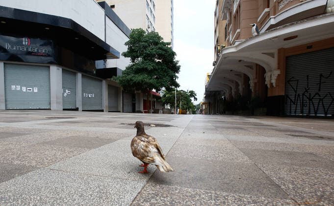 RIBEIRÃO PRETO, SP - 18.03.2021: LOCKDOWN RIBEIRÃO PRETO - Second day of Lockdown in Ribeirão Preto, interior of São Paulo, with the closing of essential activities and the restriction in the circulation of people in the city against the advance of the Covid-19 pandemic and a situation classified as pre-collapse. x2043871x  JoelxSilva