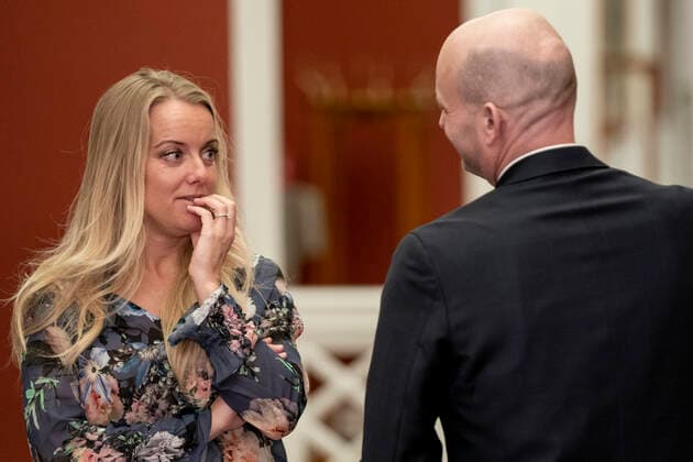 Coronavirus in Dänemark, Minister beraten über Lockerungen der Corona-Maßnahmen Pernille Vermund (NB) og Soeren Pape Poulsen (KF) ankommer til moede i Statsministeriet om en yderligere genaabning af landet, paa Christiansborg torsdag den 18. marts 2021.. , Copenhagen Denmark Copyright: RitzauxScanpix MadsxClausxRasmussenx COP103 spdk20210318-181813-L