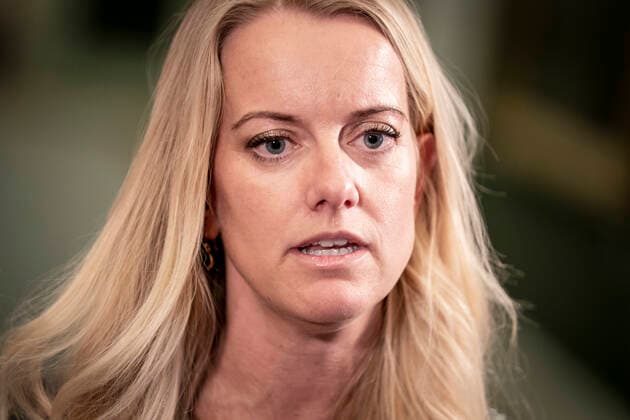 Coronavirus in Dänemark, Minister beraten über Lockerungen der Corona-Maßnahmen Pernille Vermund (NB) ankommer til moede i Statsministeriet om en yderligere genaabning af landet, paa Christiansborg torsdag den 18. marts 2021.. , Copenhagen Denmark Copyright: RitzauxScanpix MadsxClausxRasmussenx cop103 spdk20210318-183644-L