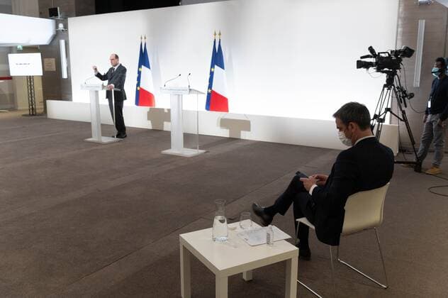French Prime Minister Jean Castex and French Prime Minister Jean Castex and French Health and Social Affairs Minister Olivier Veran. French Prime Minister Jean Castex and French Health and Social Affairs Minister Olivier Veran during a press conference on the French government?s current strategy for Covid-19 pandemic. Conference de presse de Jean Castex et Olivier Veran sur la strategie du gouvernement face a la pandemie de covid-19. Paris, FRANCE-18 03 2021 NEWS : Conference de presse du premier ministre et de la ministre de la sante et des affaires sociales sur la strategie du gouvernement face a la pandemie de covid-19 - Paris - 18 03 2021 Pool Panoramic 