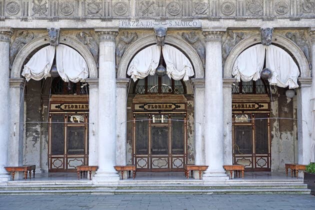 VENICE, LOCKDOWN SECOND SEASON Lockdown second season in Venice, the historical Caffe Florian out of service due to covid emergency, in st. Markus Square. Venezia Italy