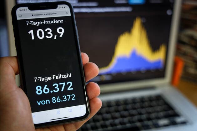 Coronavirus in Deutschland - Covid-19-Dashboard des Robert Koch-Institut 21.03.2021: Robert Koch-Institut: 7-Tage-Inzidenz 103,9. 7-Tage-Fallzahl 86.372.