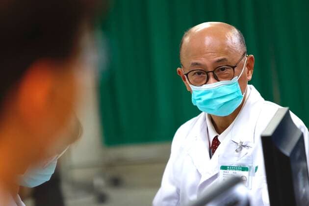 March 22, 2021, Taipei, Taipei, Taiwan: Far Eastern Hospital Superintendent Mr Lin Fang-Yue ho through consultation before inoculation of the AstraZeneca vaccine against Covid-19, as Taiwan begins vaccinations, at Far Eastern Hospital in Taipei. Medical workers including doctors and nurses, predominant officials and those aged 65 or above will be inoculated first across Taiwan whilst the Taiwanese vaccines remain clinical trials. Taipei Taiwan - ZUMAs313 20210322_zip_s313_004 Copyright: xDanielxCengxShou-Yix