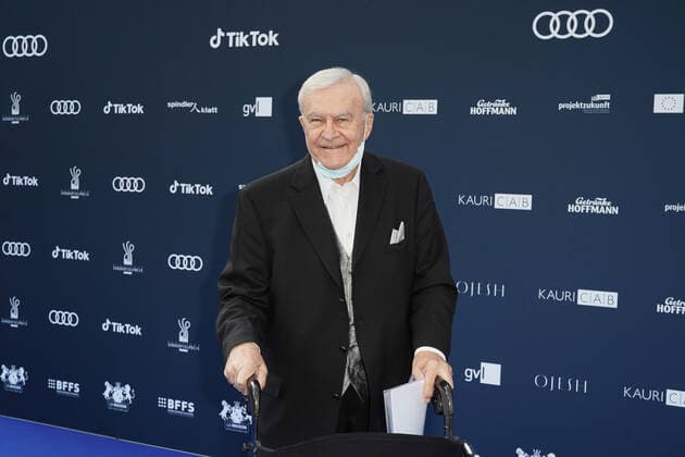 Joachim Kerzel Verleihung Deutscher Schauspielpreis 2020 im Spindler und Klatt in Berlin *** Joachim Kerzel German Acting Award Presentation 2020 at Spindler and Klatt in Berlin Copyright: xEventpressxRadkex