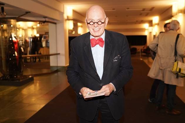 Christoph Stölzl bei der Premiere von Glauben an die Möglichkeit der völligen Erneuerung der Welt von René Pollesch mit Fabian Hinrichs im Friedrichstadt-Palast in Berlin *** Christoph Stölzl at the premiere of Glauben an die Möglichkeit der völligen Erneuerung der Welt by René Pollesch with Fabian Hinrichs at the Friedrichstadt Palast in Berlin Copyright: xEventpressxRadkex