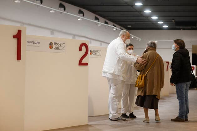 Rome, 23 March 2021. Administration of the vaccine against Covid-19 at the Auditorium Parco della Musica Editorial Usage Only  Copyright: xVincenzoxLivierix xIPAx