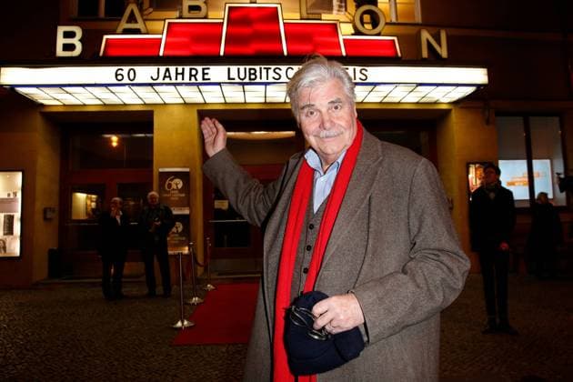 Peter Simonischek auf dem Roten Teppich bei der Verleihung des Ernst Lubitsch Preises 2018 im Babylon Kino in Berlin. *** Peter Simonischek on the Red Carpet at the award ceremony of the Ernst Lubitsch Prize 2018 at the Babylon cinema in Berlin Copyright: xEventpressxGolejewskix
