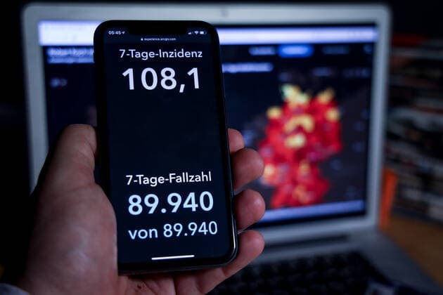 Coronavirus in Deutschland - Covid-19-Dashboard des Robert Koch-Institut 24.03.2021: Robert Koch-Institut: 7-Tage-Inzidenz 108,1. 7-Tage-Fallzahl 89.940.