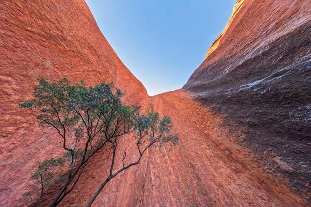 Australia, Northern Territory, Kantju Gorge in desert landscape of Uluru Kata Tjuta National Park property released FOF12062