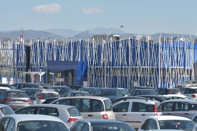 Coronavirus in Italien, AstraZeneca-Impfdosen-Fund im Catalent Werk in Anagni Anagni (FR) 25 03 2021- Catelent plant in Anagni, which infiates the AstraZeneca covid-19 vaccine. subject to checks on the number of doses in storage Editorial Usage Only  Copyright: xRENATOxOLIMPOx xIPAx