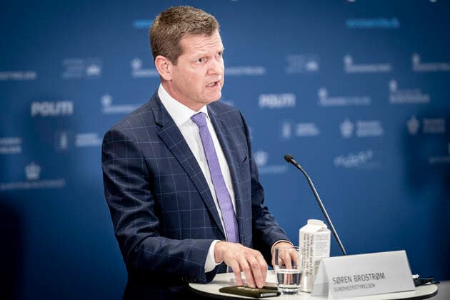 Coronavirus in Dänemark, PK in Kopenhagen zum 14 tägigen AstraZeneca Impfstopp Direktoer for Sundhedsstyrelsen, Soeren Brostroem under pressebriefing om status paa undersoegelse af AstraZeneca vaccinen som har vaeret paa 14 dages pause og det sker i Eigtveds Pakhus i Koebenhavn, torsdag den 25. marts 2021.. , Copenhagen Denmark Copyright: RitzauxScanpix MadsxClausxRasmussenx COP107 spdk20210325-141339-L