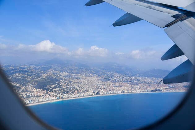 Coronavirus in Frankreich, Eindrücke vom Flughafen in Nizza Decollage de l aeroport de Nice Cote d Azur durant le 3eme Confinement. NEWS : Aeroport Nice Cote d Azur - 3eme Confinement - 25 03 2021 LionelUrman Panoramic 